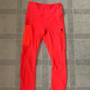 NWOT Fabletics Trinity Leggings